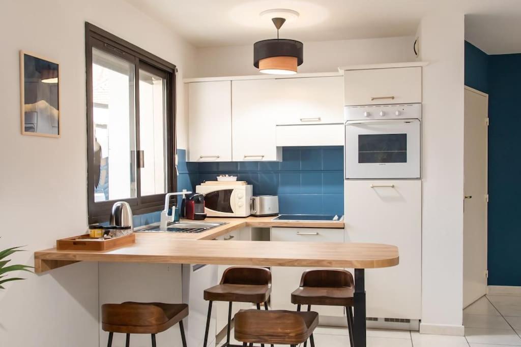 C16 - 2 Bdr Rue Antibes 4 Min Palais Festivals - Ac & Terrace Apartment Cannes Exterior photo