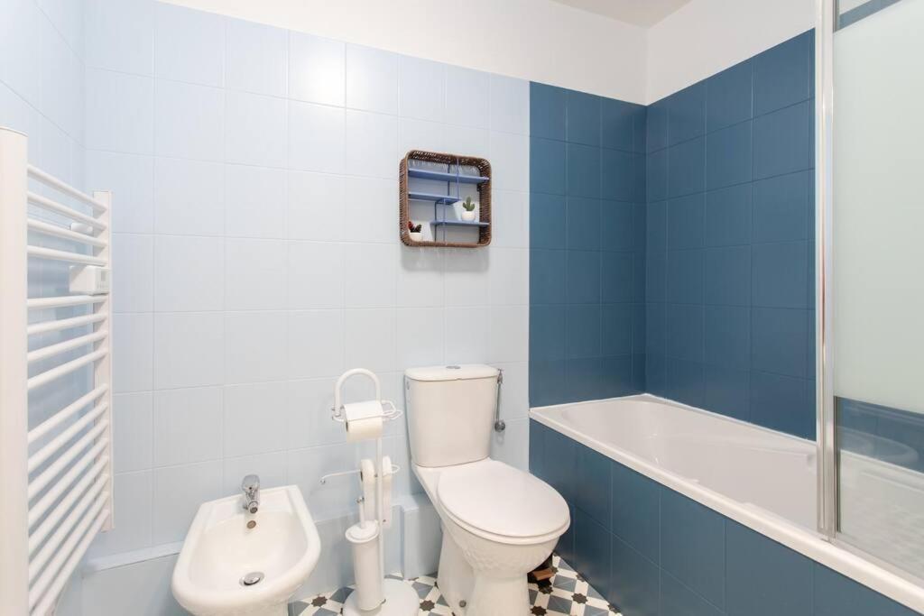 C16 - 2 Bdr Rue Antibes 4 Min Palais Festivals - Ac & Terrace Apartment Cannes Exterior photo